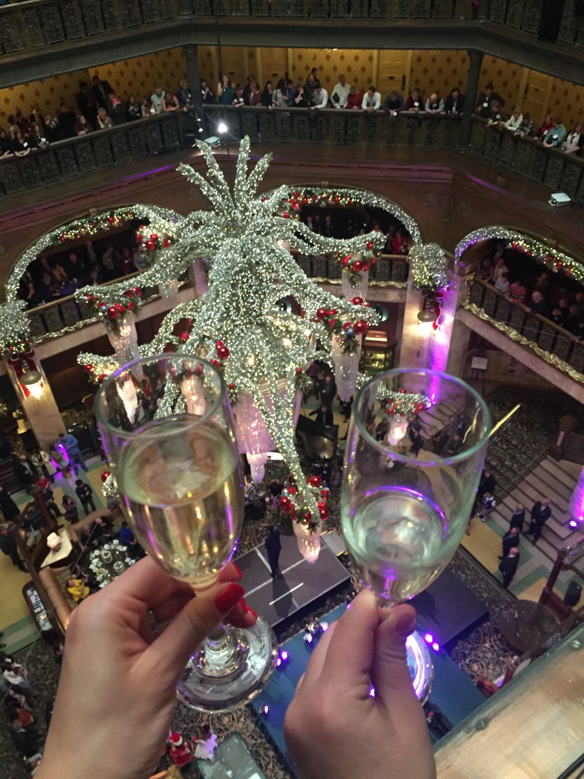 Champagne Cascade (1)